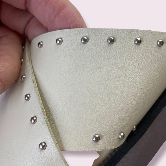 Charles David Cream Leather Silver Studded Crisscross Strap Platform Sandals - Picture 7 of 11